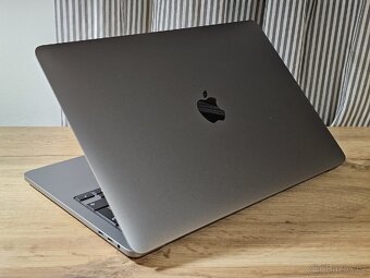 Apple MacBook Pro 13" Touch Bar (2020) Space Gray - 3