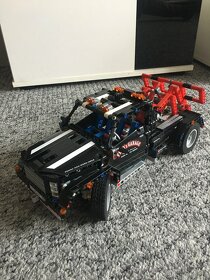 LEGO 9395 TECHNIC - ODTAHOVÝ PICKUP - 3