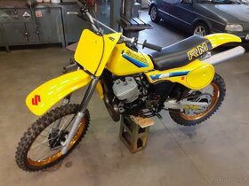 Suzuki rm 465 R.v.81 - 3