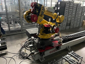 Kloubový robot Fanuc Robot R1000iA/100F, r. v. 2019 - 3