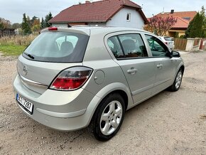 Prodám Opel Astra 1.4i  16V 66kw/90K 2008 - 3