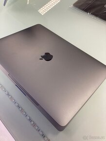 MacBook Pro 2019 - 13” - 3