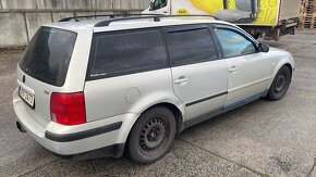 Volkswagen Passat 1.9tdi pd - 3