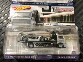 Hot Wheels Team Transport - 3