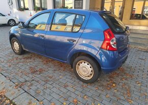 Dacia Sandero 1,2 Arctica benzín manuál 55 kw - 3