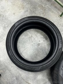 Pneu 245/40 r20 Pirelli P zero letní - 3