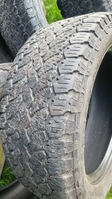 Gumy all terrain 235/55R18 - 3