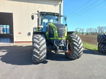 Traktor Claas Axion 930 C-Matic - 3