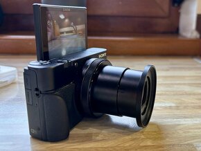 Sony RX100 IV 4, kovové tělo, video 4k, optická stabilizace - 3