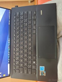 Asus Expertbook B9 OLED (B9403, Series 1 intel) - 3