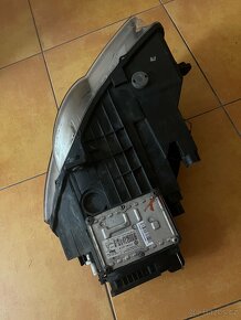 Xenon passat b6 - 3