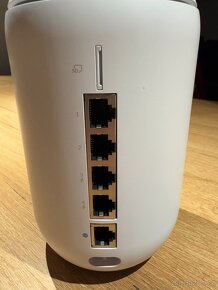 WiFi Router UBIQUITI UniFi Dream Machine - 3