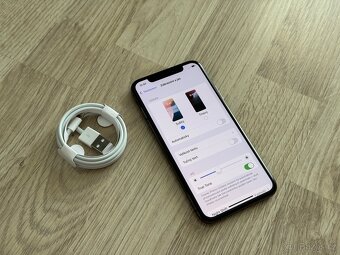 Apple iPhone Xs 64Gb Space Gray - TOP - 3