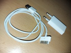 USB cestovní nabíječka Apple  Model : A1400 - 3