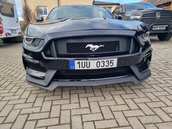 Ford Mustang, paket GT350, motor 3,7 V6, 224 kw,2015, manuál - 3