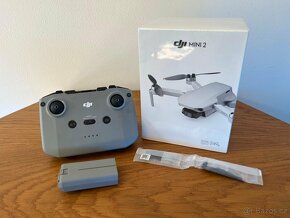 Dron DJI Mini 2 SE - 3