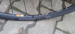 Karbonová kola BONTRAGER Kovee Elite Boost 29" - 3