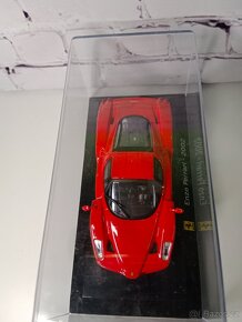 Ferrari Enzo 1:43 - 3