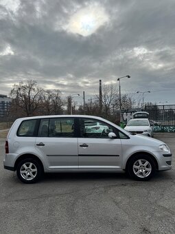 Volkswagen Touran, 2,0 TDi KLIMA nová STK Ojeté, 10/2008, 25 - 3