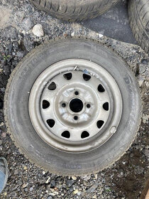 disky a pneu na Škoda felicia - 3
