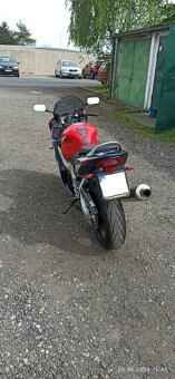 Honda CBR 600f - 3