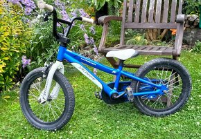 KOLO SPECIALIZED HOTROCK 16 - 3