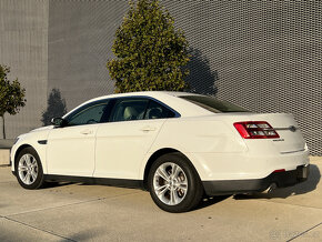 Ford Taurus SEL 3.5 V6, 2015, flexfuel - 3