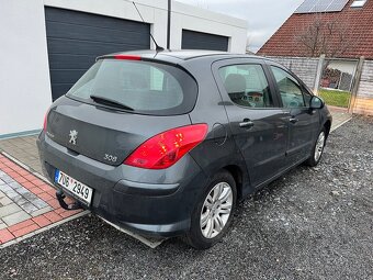 Peugeot 308- 1,6i, na. 101.tkm, r. 08 - 3