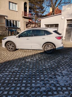 Ford kuga 2.5 Hybrid - 3