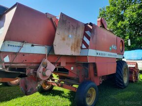 Kombajn Massey Ferguson 520 - 3