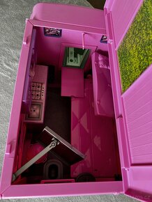 Barbie karavan - 3