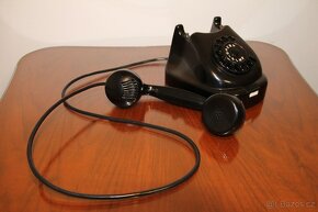 Bakelitový telefon Tesla K7, r.v.1963 - 3