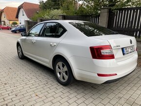 Škoda Octavia 1.6 TDi, SEDAN, Style BiXEN - 3