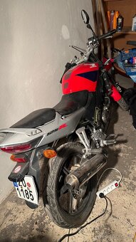 2x Honda CBR 125 2005 - 3