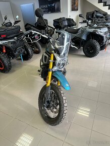 CFMOTO 700CL-X Heritage Adventure - 3