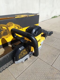 Pila DeWALT Aligator DWE 397 - 3