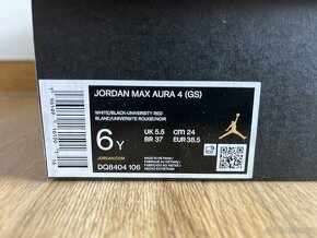 Jordan max aura 4 (GS)  vel. 37 - 3