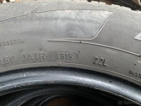 Zimní pneu Dunlop 215/65 R16 - 3