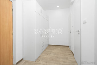 Pronájem bytu 1+1, 36,5 m², Vietnamská, Ostrava-Poruba - 3