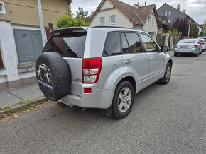 Suzuki Grand Vitara 1.9 DDiS 95kW. Manuál - 3