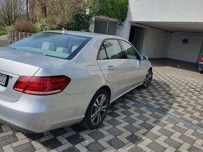 MB 212, E 400, M1 (najeto 59 300 km) - 3