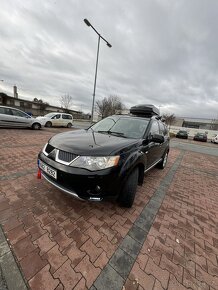 Mitsubishi Outlander 2 - 3