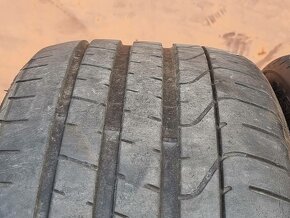 Letní Pirelli 245 35 20 - 3