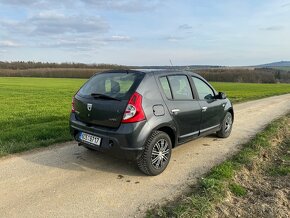 Dacia Sandero 1.4 i 114tis km ,klima elektrická okna central - 3