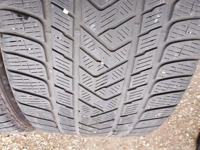 325/35/22 114w Pirelli - zimní pneu 2ks - 3