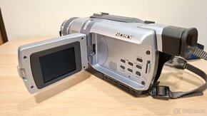 Videokamera Sony DCR-TRV240E, Digital8, Hi8, Video8 - 3