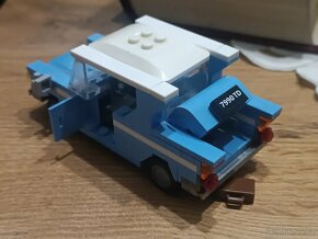 LEGO auto - 3