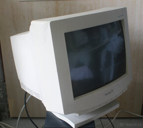 CRT VGA monitor - 3