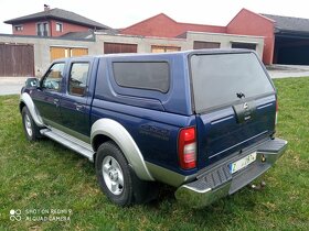 Prodám Nissan Navara D22 4x4 2,5 nafta 98 KW rv 05 130 tkm - 3