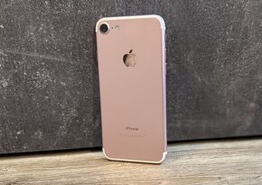 Apple iPhone 7 - 3